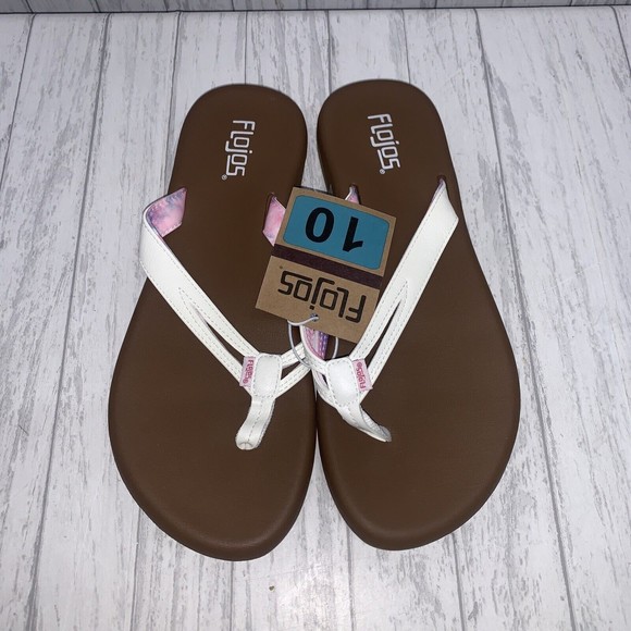 Womens Size 10 Flojos White Sandals NWT - Picture 1 of 4